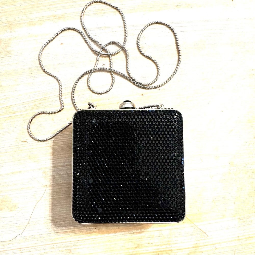 Vintage Judith Leiber
Crystal Minaudière Black Embellished Evening Bag - Picture 9 of 12